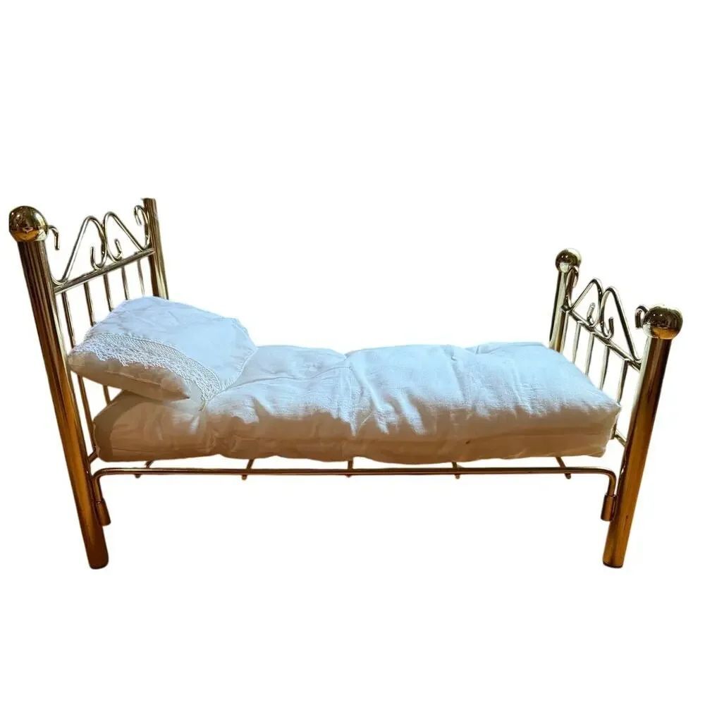 VTG American Girl Samantha Brass Bed with Mattress and Pillow